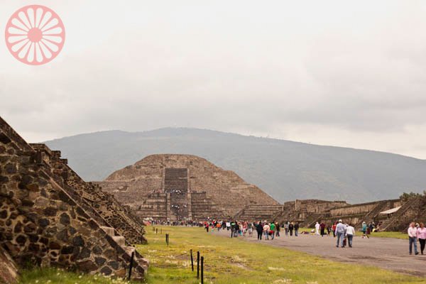 Teotihuacan Vida Cigana