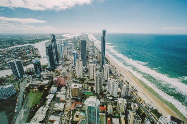 Onde ficar em Gold Coast: Surfers Paradise vista do alto do Sky Point Observation Deck.