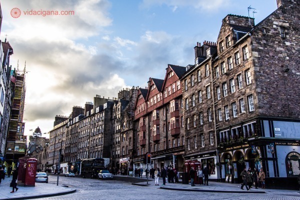 O que fazer em Edimburgo: Uma das ruas da Old Town