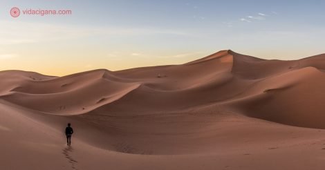 A noite no Saara: Como dormir nas tendas do Deserto no Marrocos: O nascer do sol no deserto