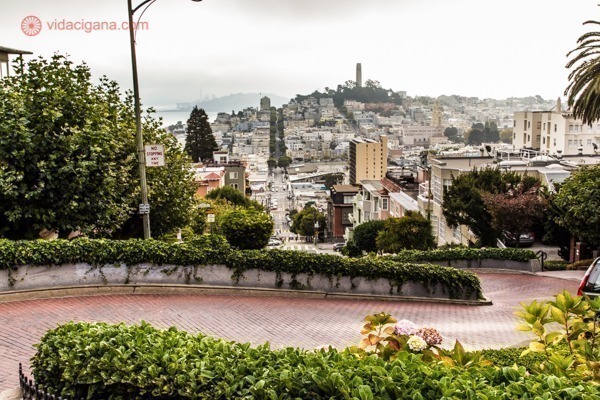 O que fazer em San Francisco: descer a Lombard Street