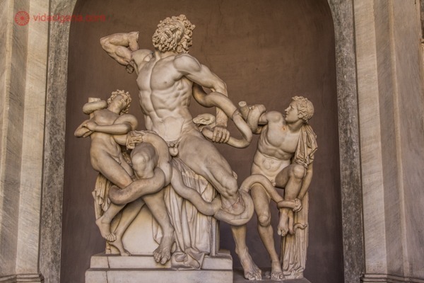 Museus do Vaticano: a famosa estátua grega de Laocoonte e seus filhos