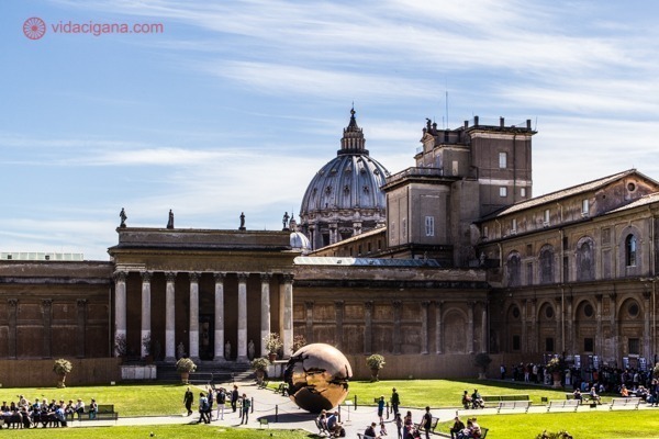 Museus do Vaticano: O Pátio da Pinha