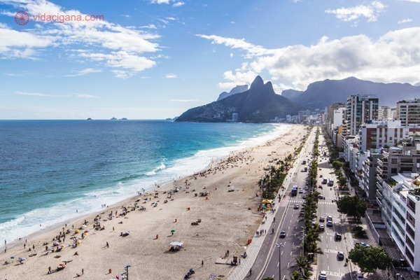 Onde ficar no Rio de Janeiro: A praia de Ipanema, uma das mais famosas do mundo