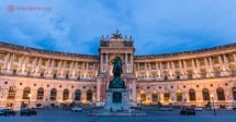 Onde ficar em Viena: O Hofsburg de noite