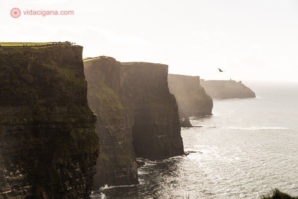 Roteiro Irlanda: Os Cliffs of Moher após uma chuva