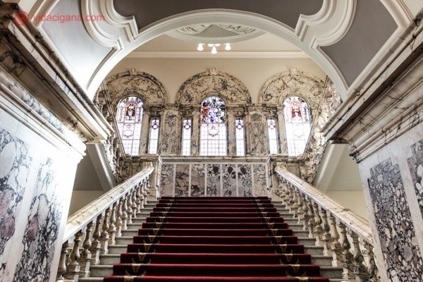 O que fazer em Belfast: O interior do Belfast City Hall