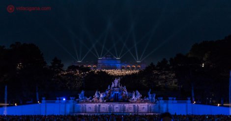O que fazer em Viena: O palácio schönbrunn a noite durante o festival de música clássica