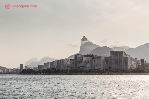 A silhueta do Rio visto do mar