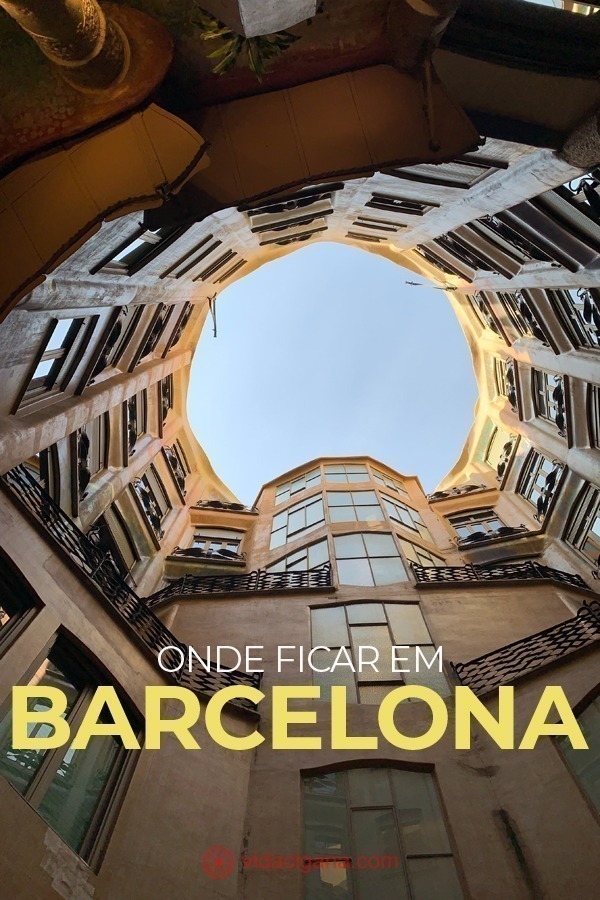 Tudo o que você precisa saber ao escolher onde ficar em Barcelona, com todos os detalhes sobre as áreas mais procuradas da cidade e perto de quais atrações eles ficam.