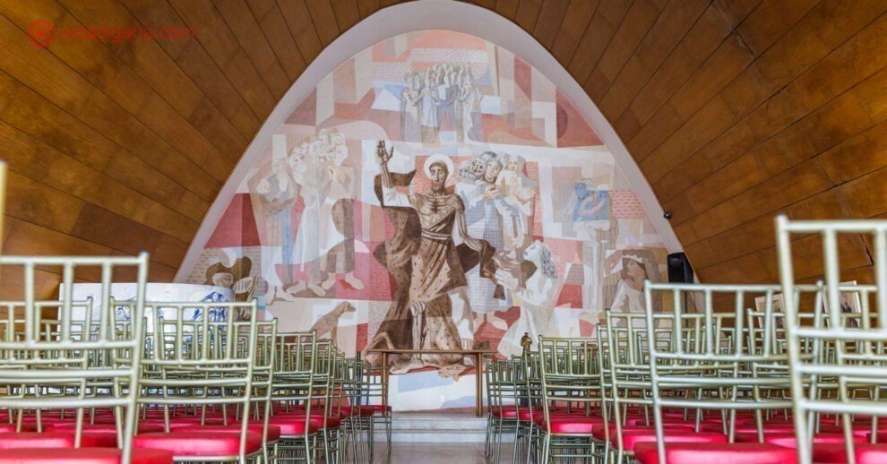 Onde ficar em Belo Horizonte: o interior da Igreja da Pampulha