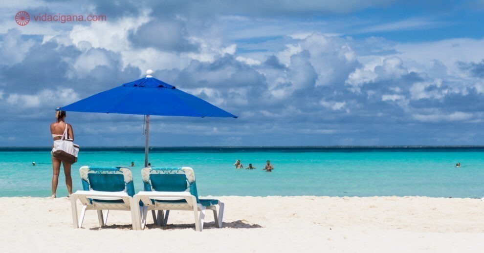 Onde ficar em Cancún: a linda praia em Isla Mujeres, com areias brancas e mar azul turqueza.