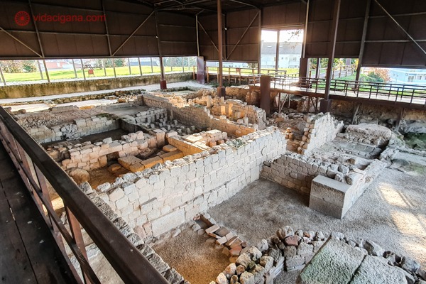 As ruínas romanas das termas do Alto da Cividade