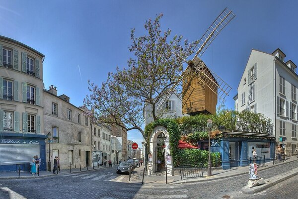 Foto do Moulin de La Galette em Montmartre/Paris.
