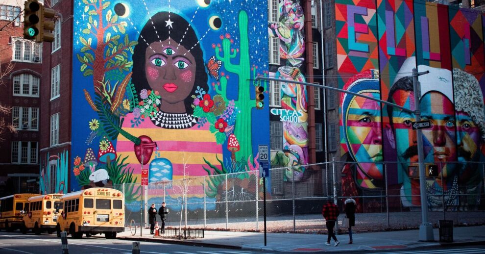 O que fazer em Tribeca, Nova York. Imagem de um mural artístico