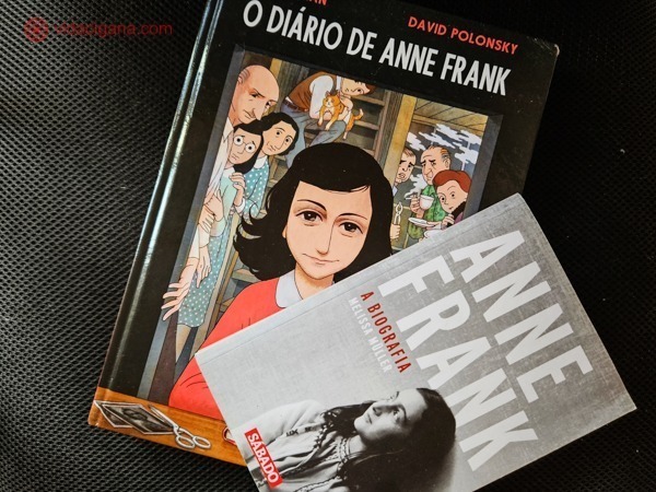 Dois livros sobre Anne Frank, O Diário de Anne Frank em quadrinhos e A Biografia