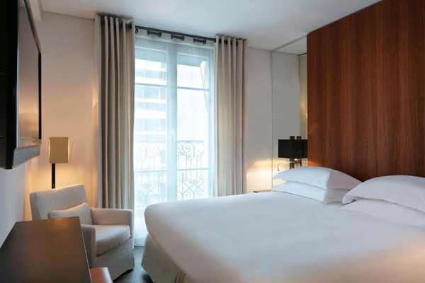 Uma boa opção de quartos confortáveis e com bela decoração no 16º arrondissement.