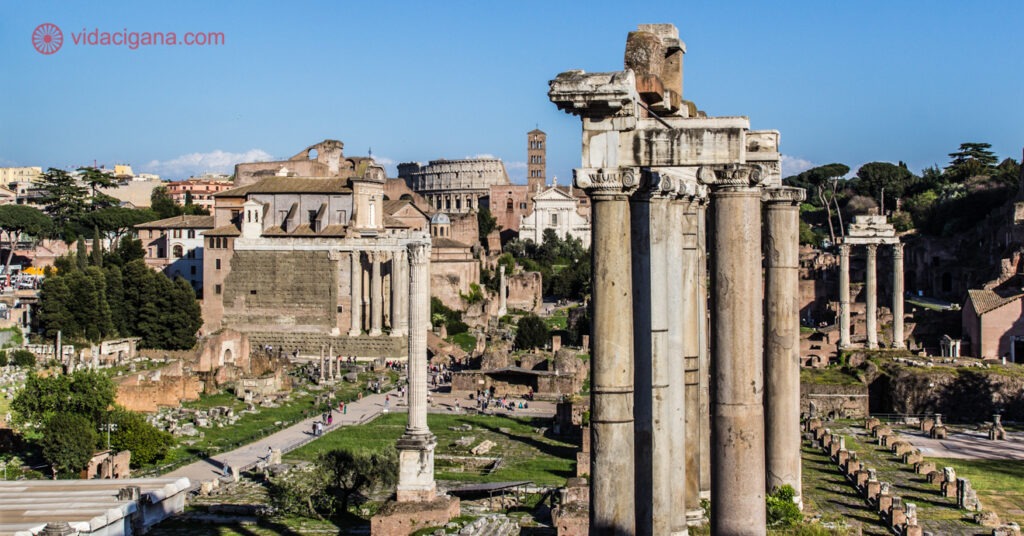 As ruínas do Fórum Romano.