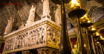 A Catedral de Barcelona é uma das mais importantes dentre as igrejas em Barcelona, nela está o sarcófago com o corpo de Santa Eulália, padroeira da cidade.