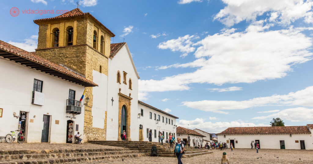 A Villa de Leyva fica a 3h de Bogotá e é uma cidadezinha colonial