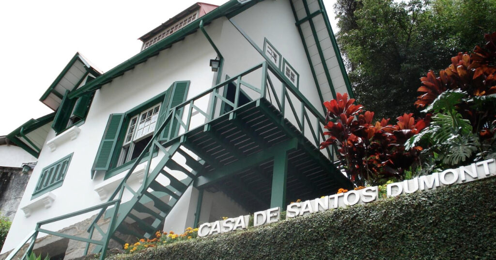 Foto da Casa de Santos Dumont, hoje um museu, primeira parada de nosso roteiro em Petrópolis.